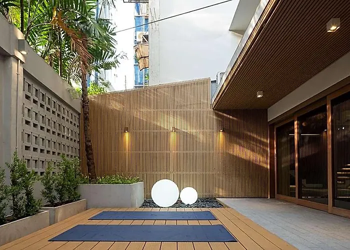 Stay Plus Hotel Bangkok Hotel 3*